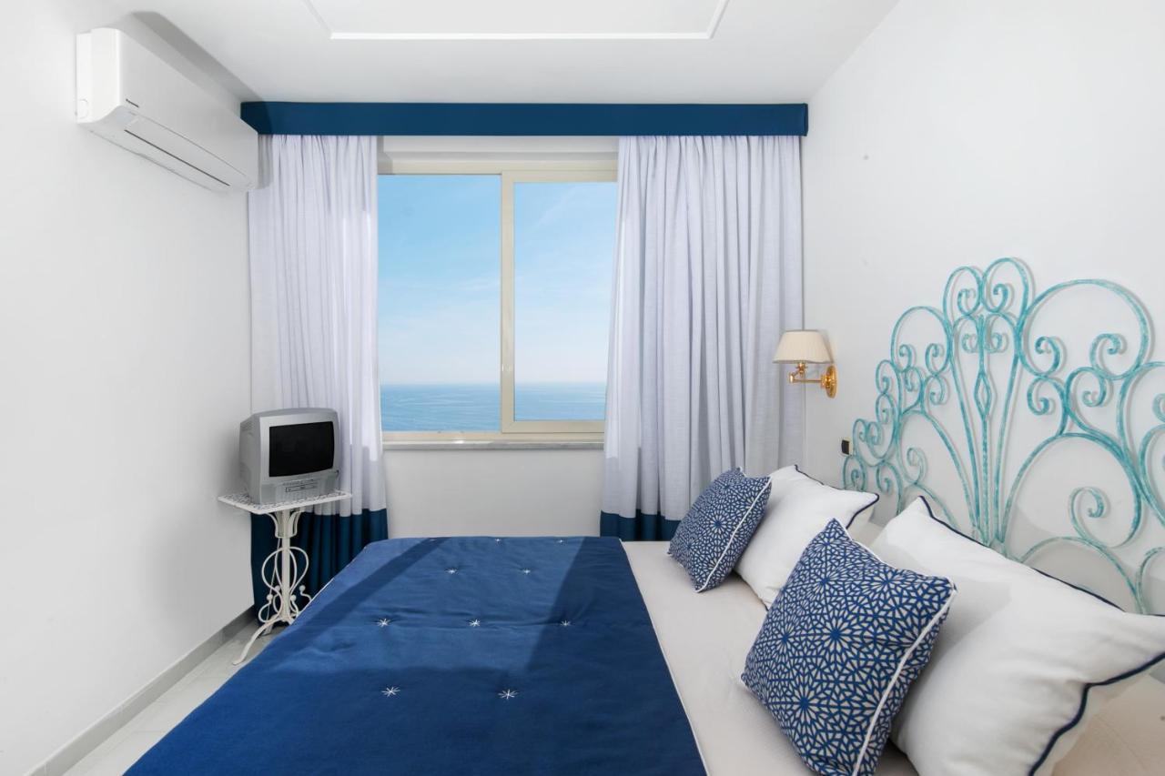 Luxury Villas โปซิตาโน ภายนอก รูปภาพ
